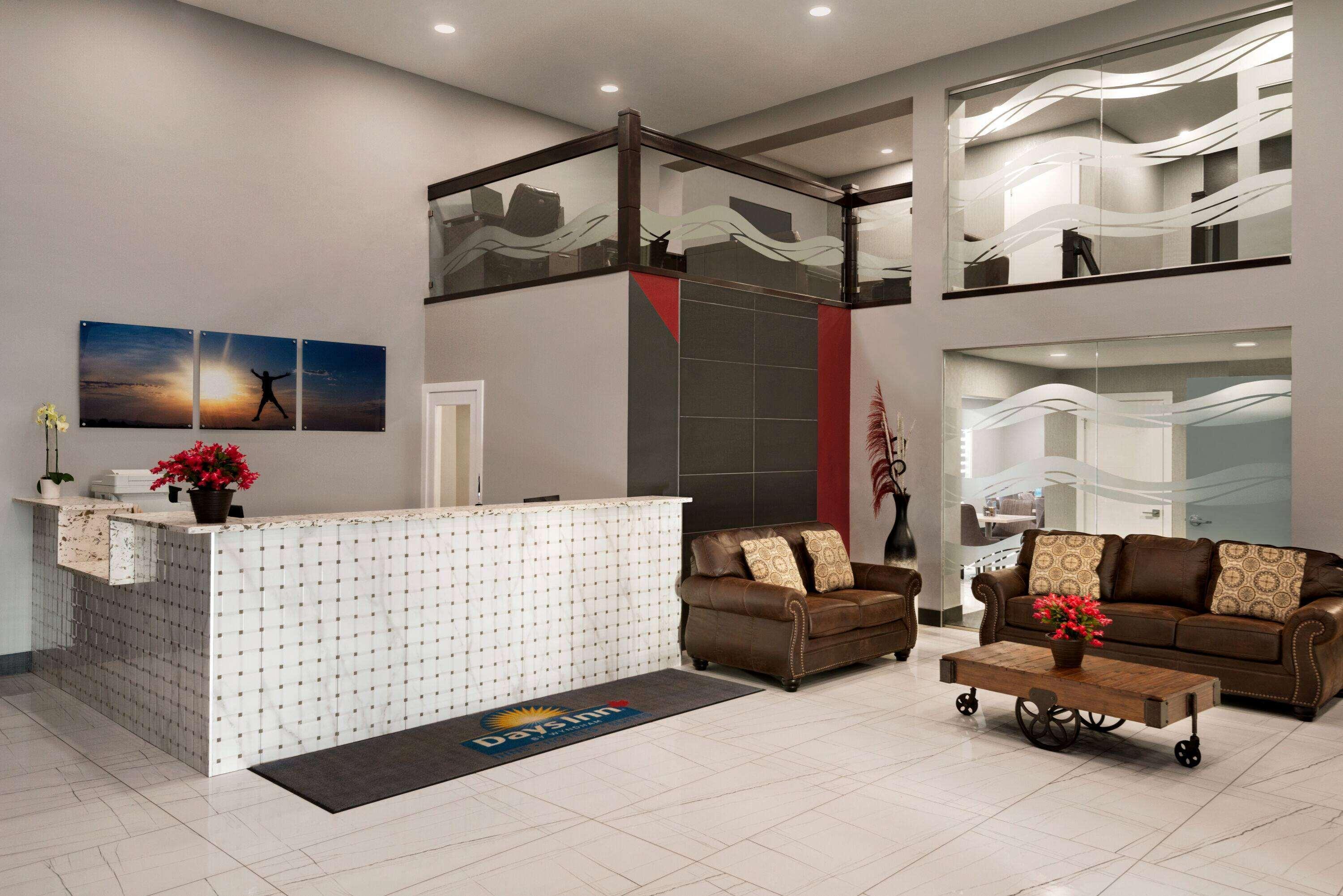 Days Inn By Wyndham Wainwright Экстерьер фото